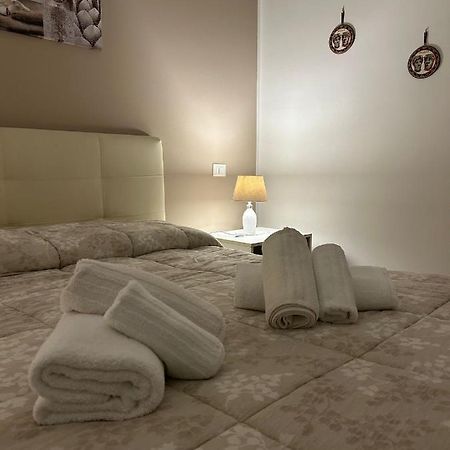 Lucia'S Rooms Syracuse ภายนอก รูปภาพ