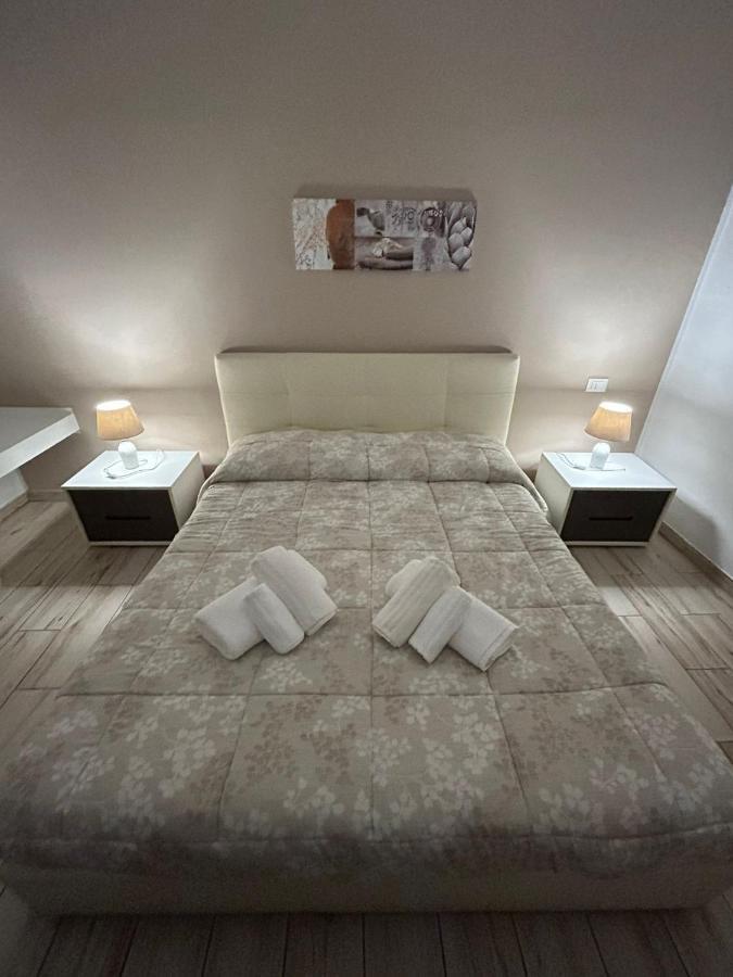 Lucia'S Rooms Syracuse ภายนอก รูปภาพ