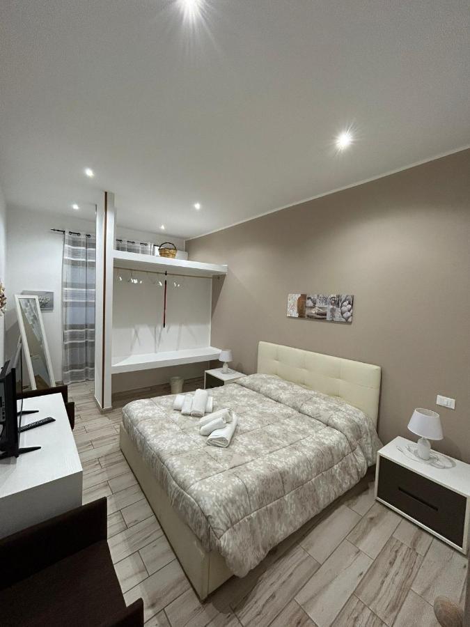 Lucia'S Rooms Syracuse ภายนอก รูปภาพ